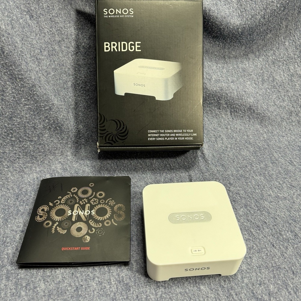 Sonos Bridge BR100 Wireless HiFi System Network Component with Box and Manual